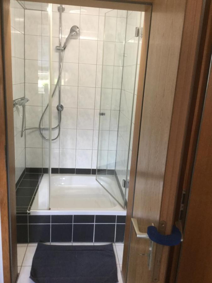 Ferienwohnung Schwarz Sersheim Eksteriør billede