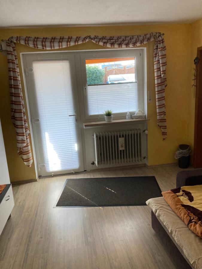Ferienwohnung Schwarz Sersheim Eksteriør billede